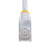 StarTech.com Cat5e patch cable with snagless RJ45 connectors – 7 ft, white
